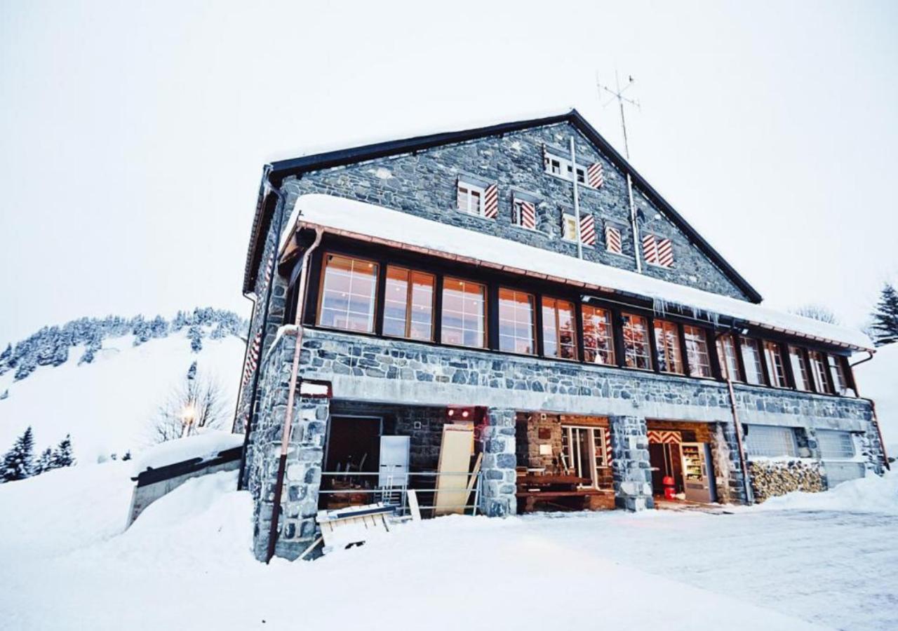 Maison De Montagne De Bretaye Acces Par Le Train Arret Bouquetin Вилар сюр Олон Екстериор снимка